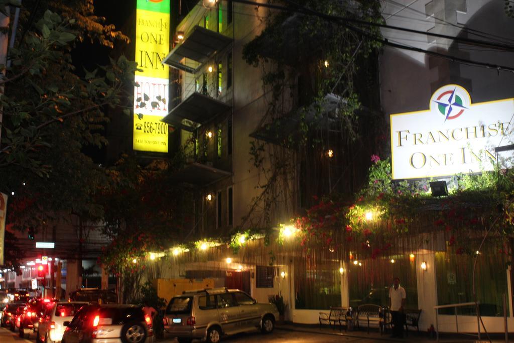 Franchise One Hotel Makati City Exterior photo